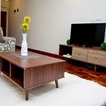 Sherry Homes - Heri