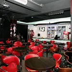 Anchor Hotel