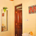 Sherry Homes- Zuri Studio