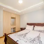 Esterina Suites