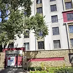 Nairobi West Suites