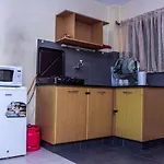 Kasty L Studios And Apartments