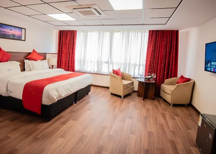The Crossroads Hotel, Westlands