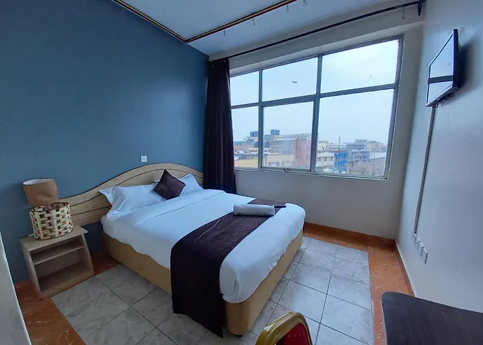 Fahari Triple Hotel