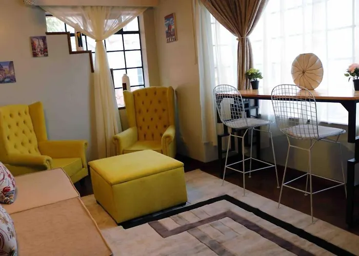 Rose Avenue Penthouse