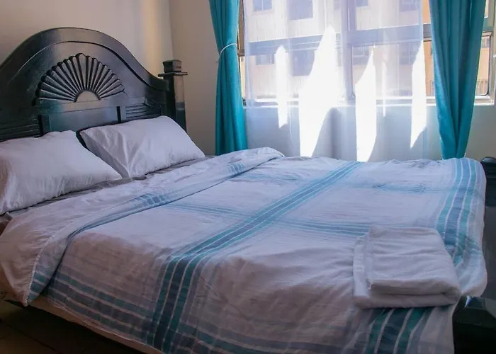Lovely Fully Furnished And Serviced 4-Bedroom