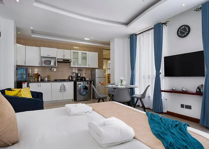 Edmor Lite By Edmor Suites