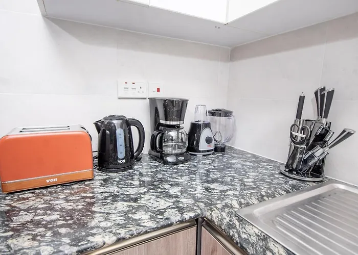Modern Luxury One Bedroom Furnished Apartment In Kilimani, Nairobi, Kenya