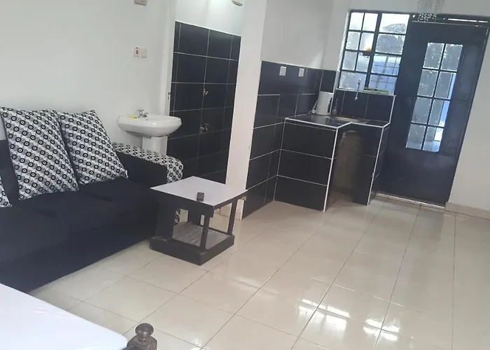 Inviting 1-Bed Studio Iwith Breakfast Nairobi
