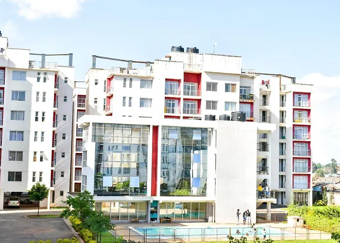 Race Course Gardens Apartments