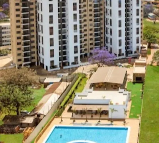 Armonia 2 Bdrm Apt/Gym/Poolview/Wi-Fi/Netflix