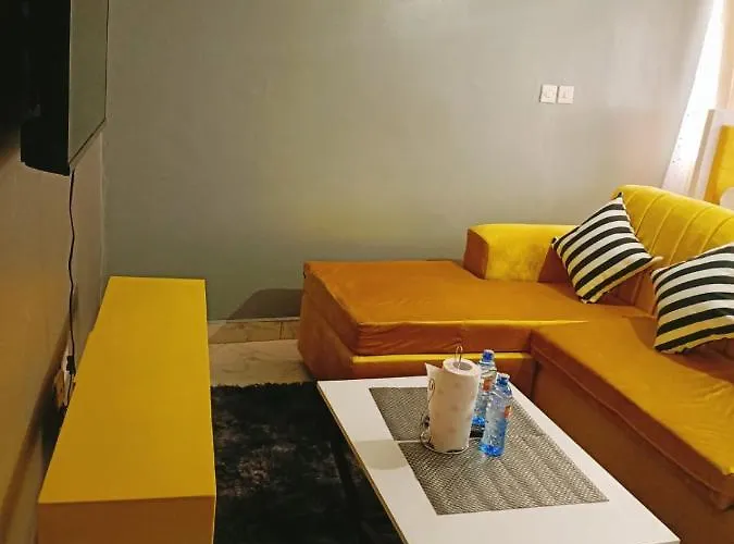 Royalsuites-Utawala