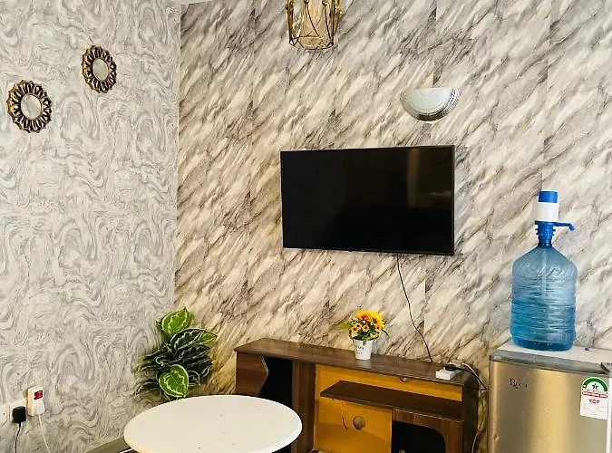 P Homes