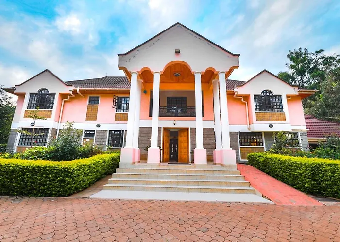 Pazuri Karen Home