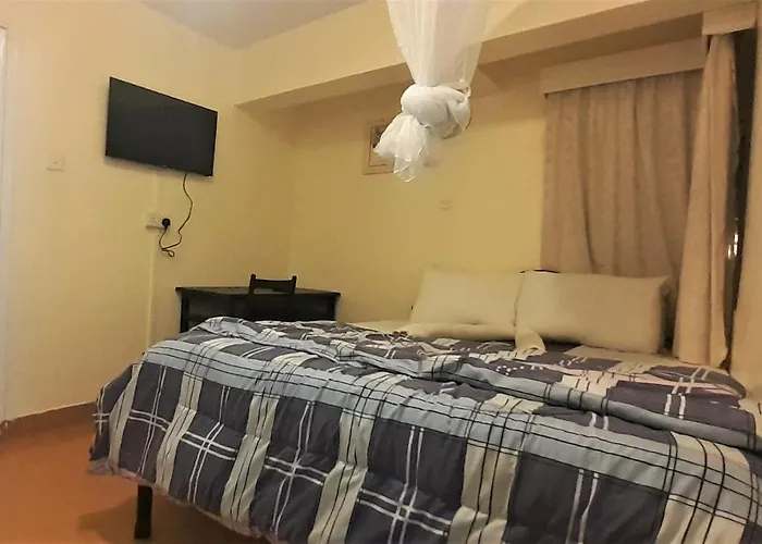 Lulu\'S Guesthouse Property