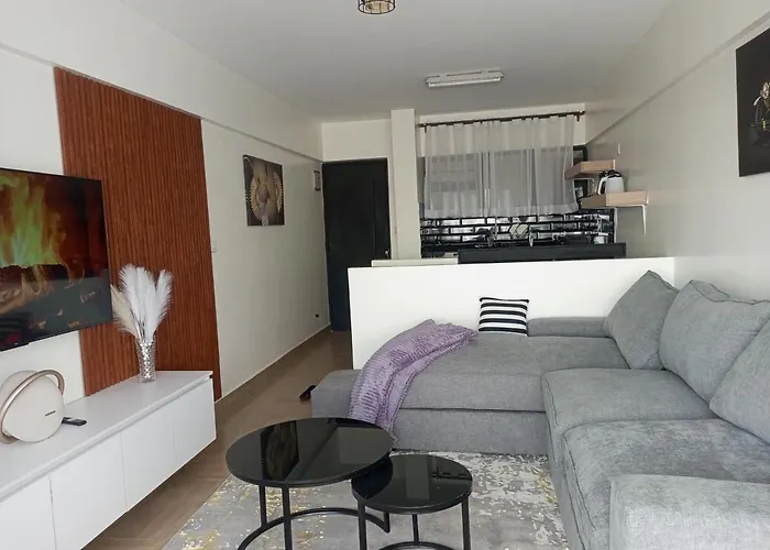 Starla Fully Furnished 1 Bedroom Duplex Apartments