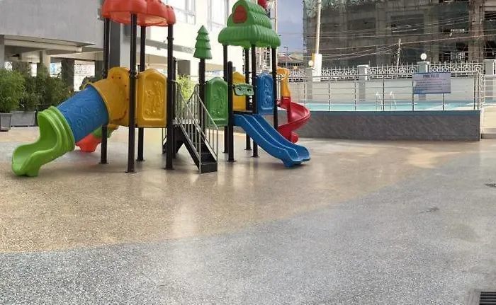 Starroot Residences