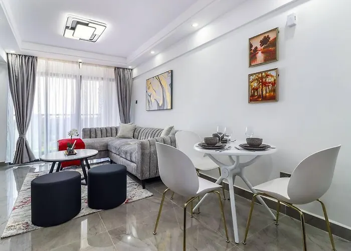 Lovely Furnished Cozy 2Bed/Room