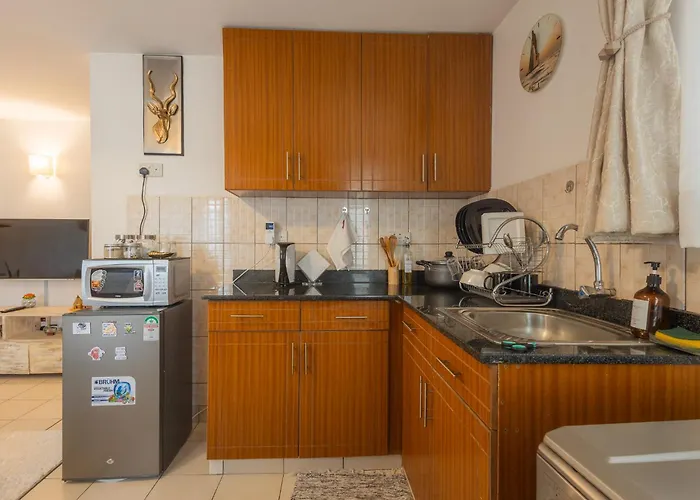 Furnished 1 Bedroom Apartment In Nairobi. 15 Mins To Cbd. Free Wi-Fi & Parking