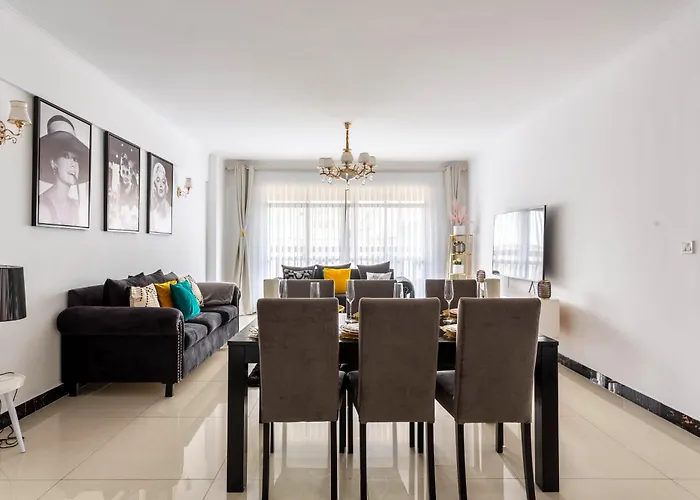 Monroe 3Br Apartment