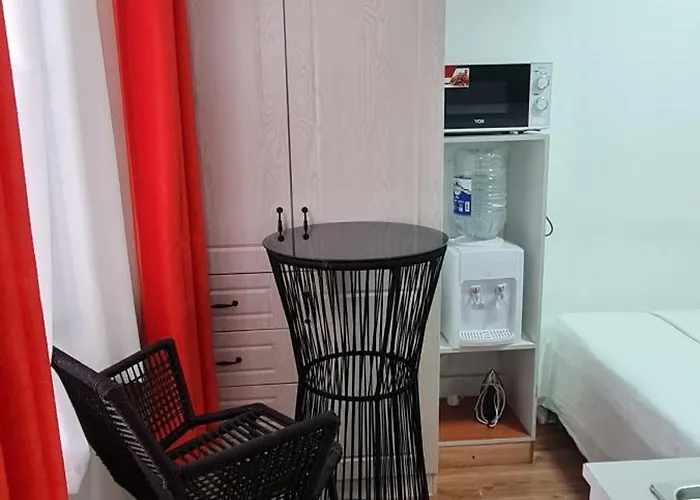 Studio Ndemi Gardens