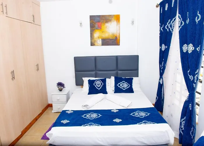 Ln Modern West Studio Furnished