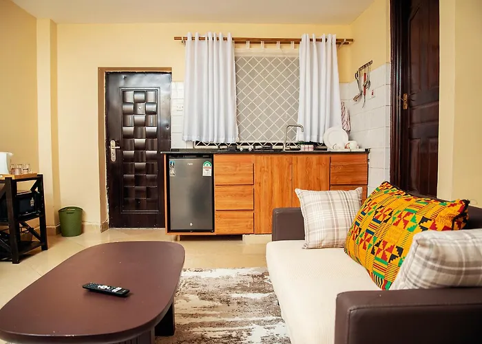 Private, Spacious Studio Apartment