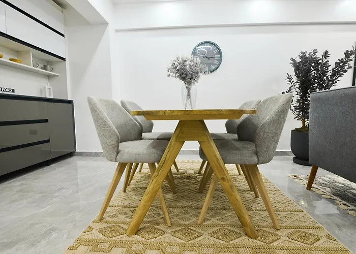 Luxury And Modern 2 Bdr