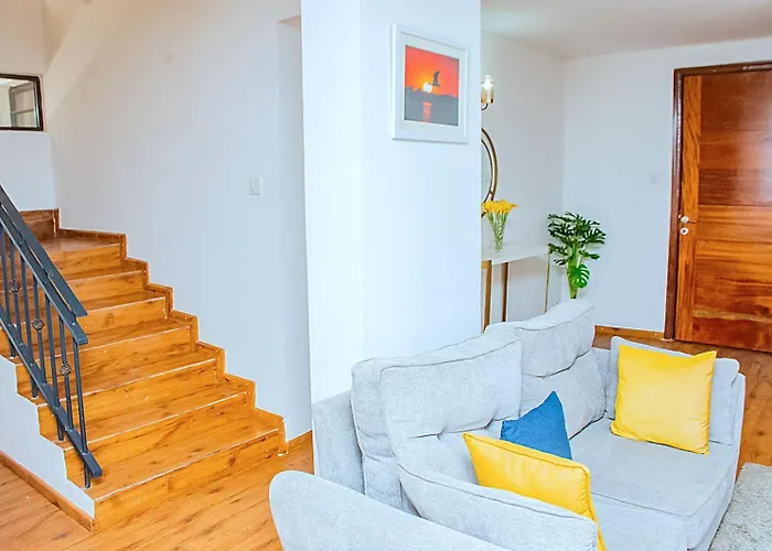 Riverside Luxe Loft
