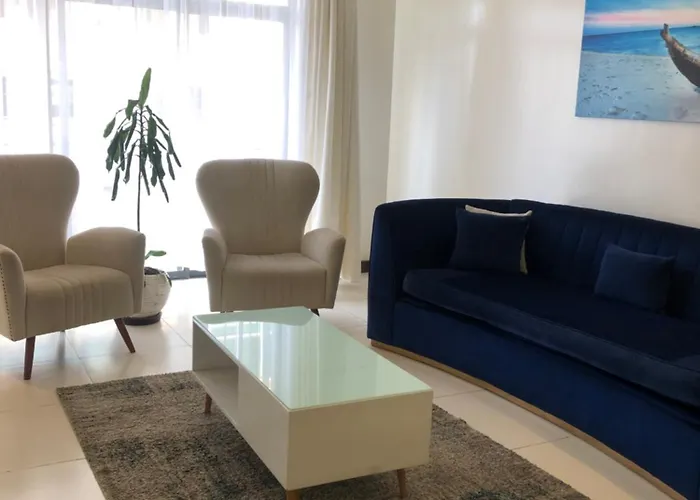 Serene One Bedroom At Silverstone Apartments