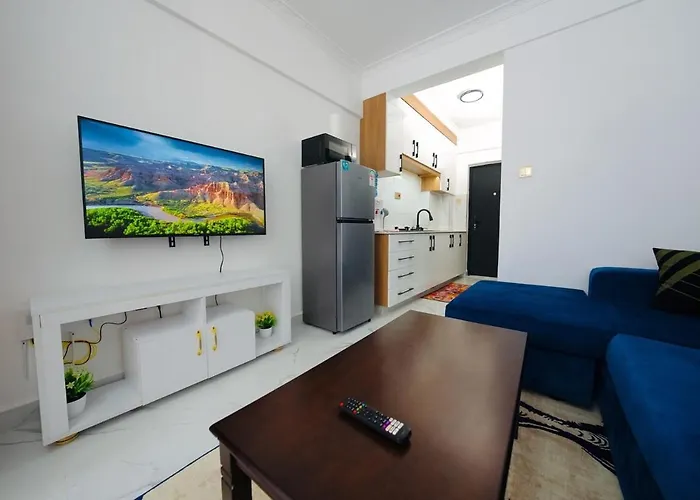 Opulent Haven In Kilimani, Yaya Center With A Gym