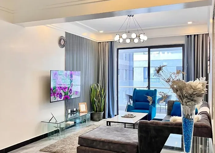 Staroot Apartment Next To Yaya Center Mall-Kilimani