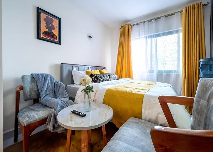 Modern Posh Studio At Luxore Apartments