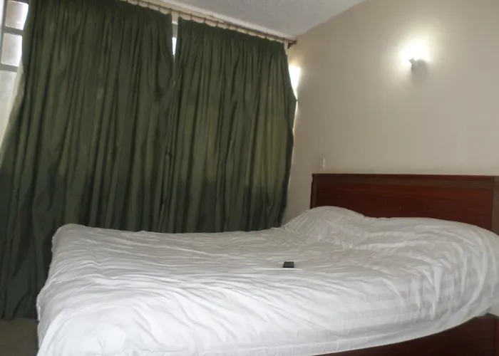 Karibu Hotel
