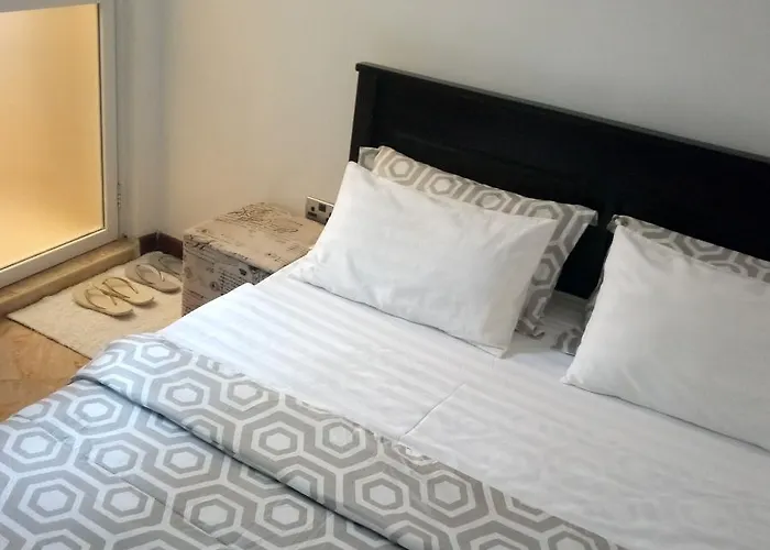 Nairobi Mansionette Home-Stay