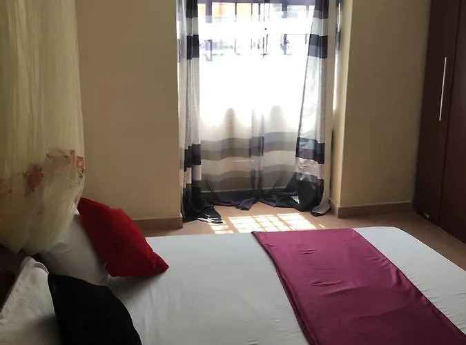 Lynwood Homestay And Tours