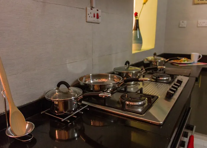Huku Qwetu C5 City Breeze Apartment