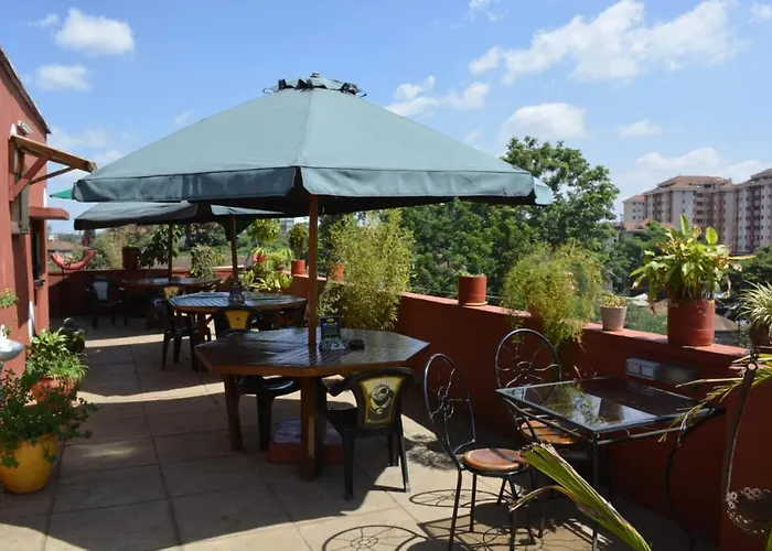 Khweza Bed And Breakfast