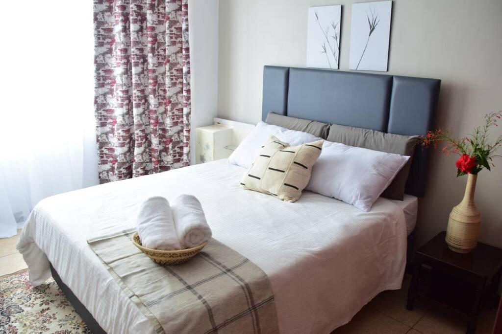 Safari Homestay Airport * Nairobi