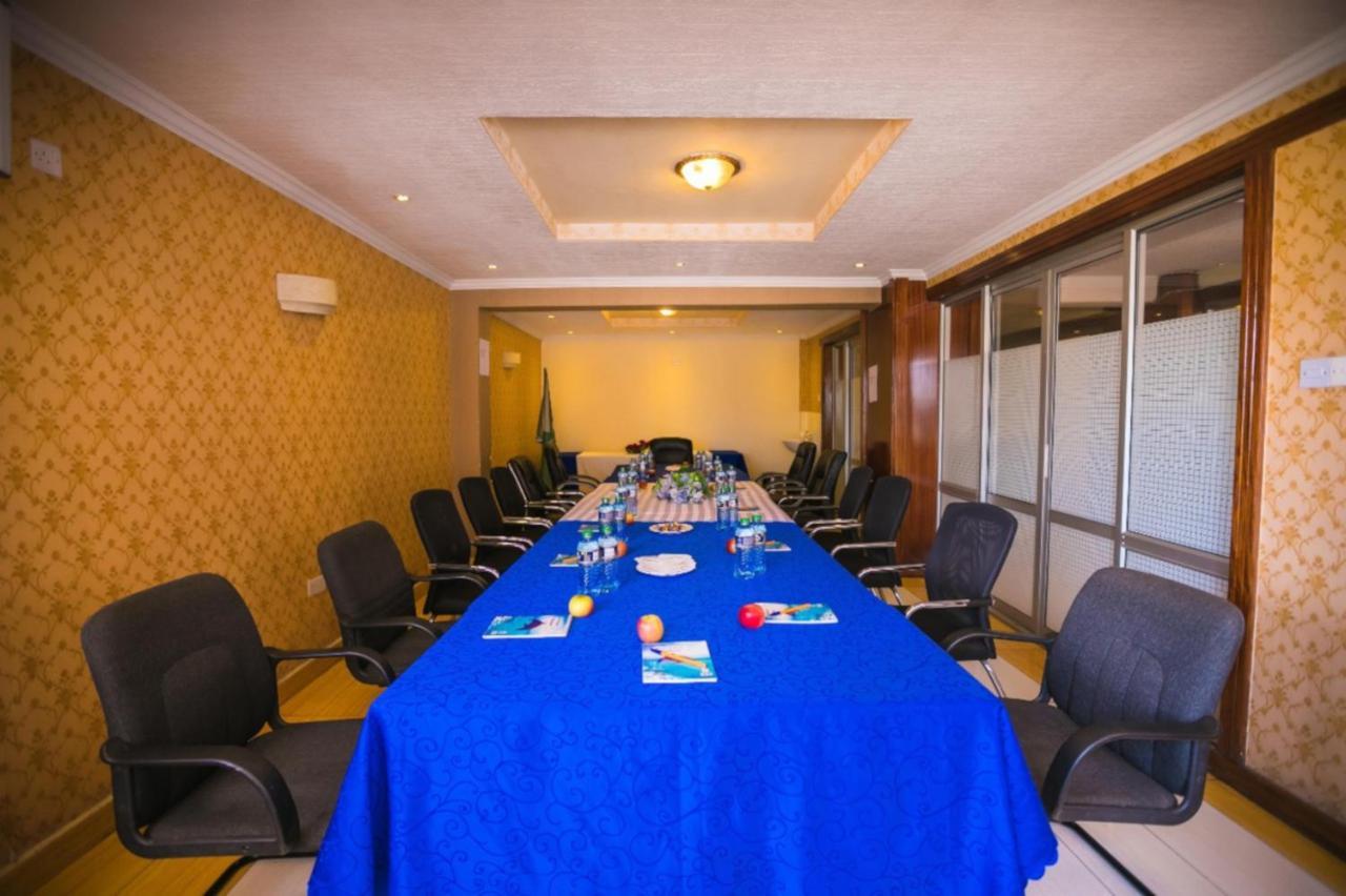 Airport View Plaza 2* Nairobi