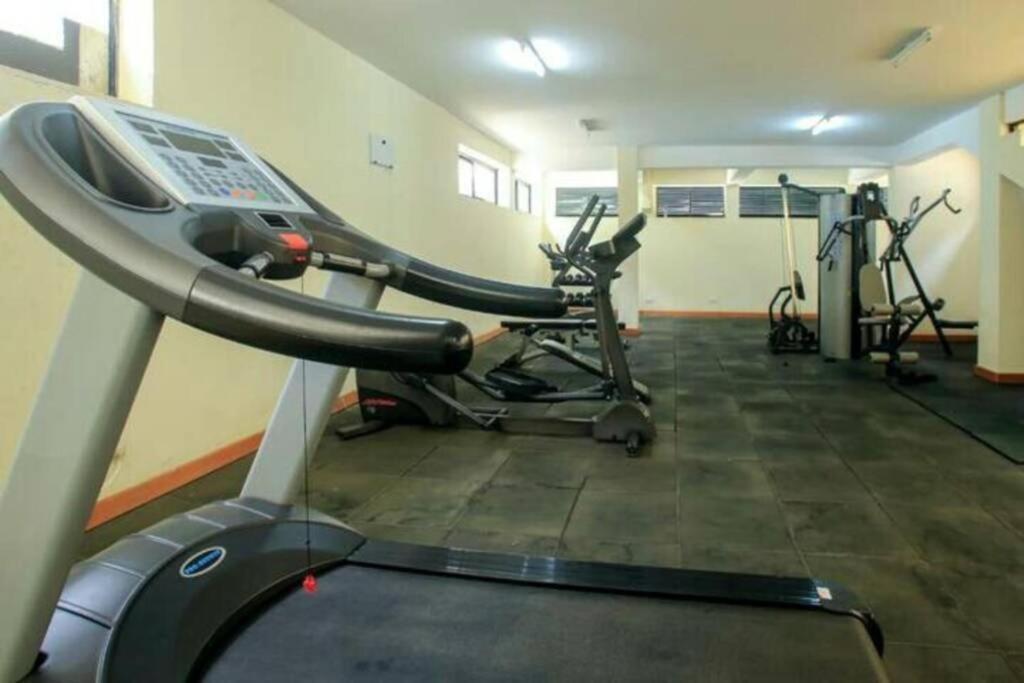 Apartment Safari Homestay Airport
