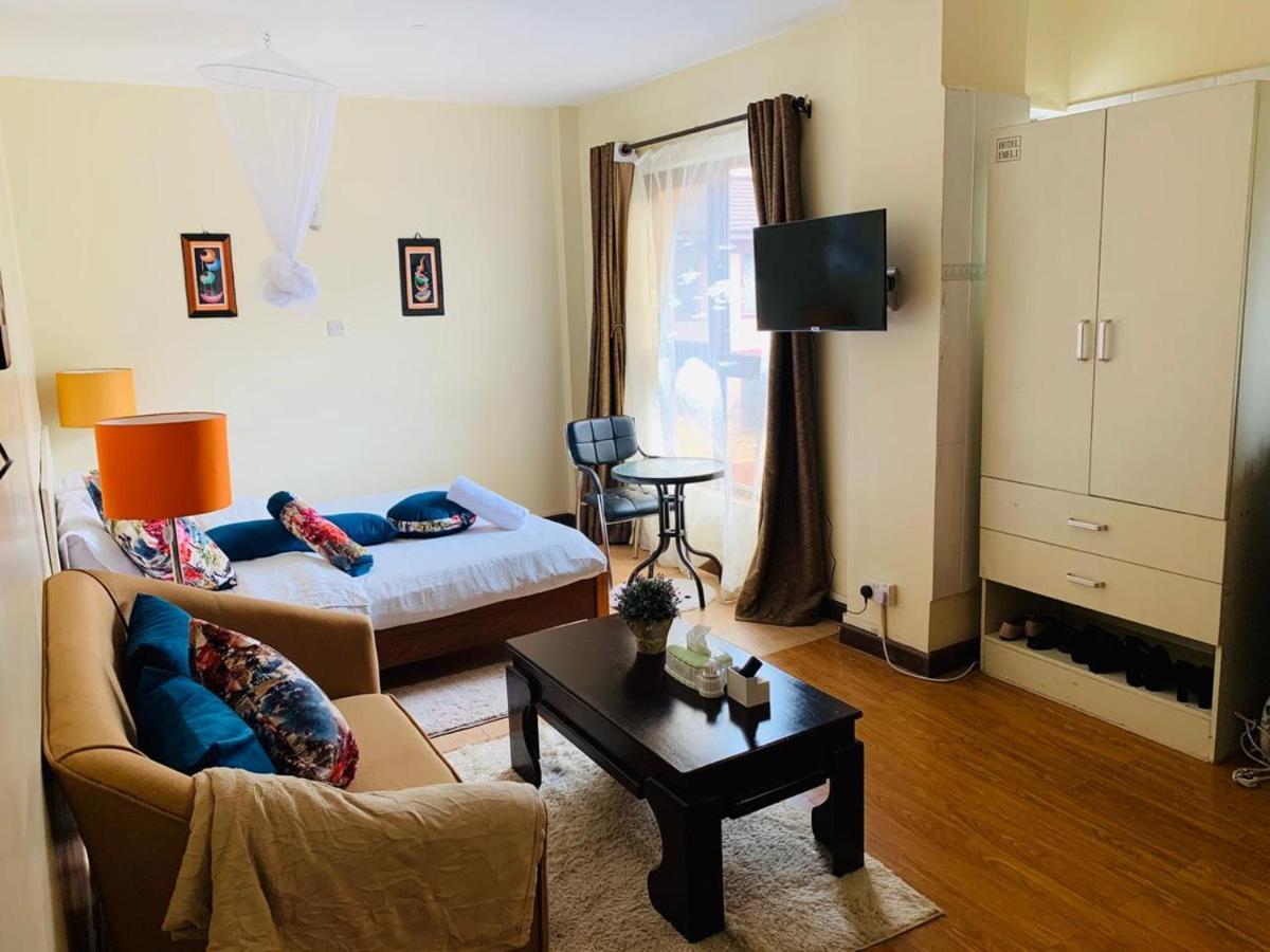Aparthotel Steve Suites