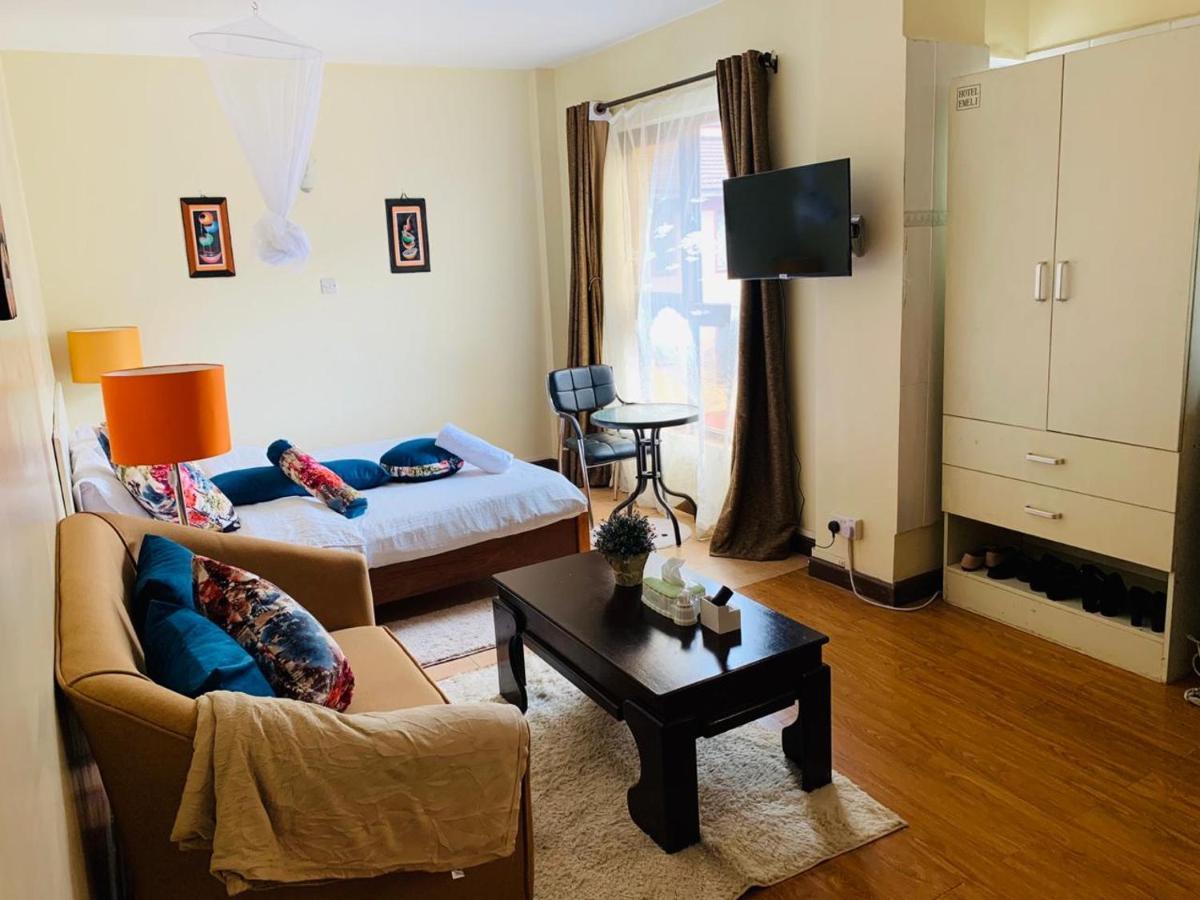 Steve Suites * Nairobi