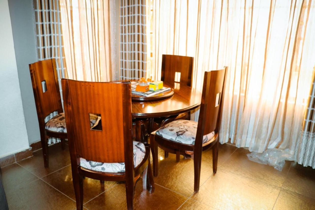 Vienna Bed & Breakfast *