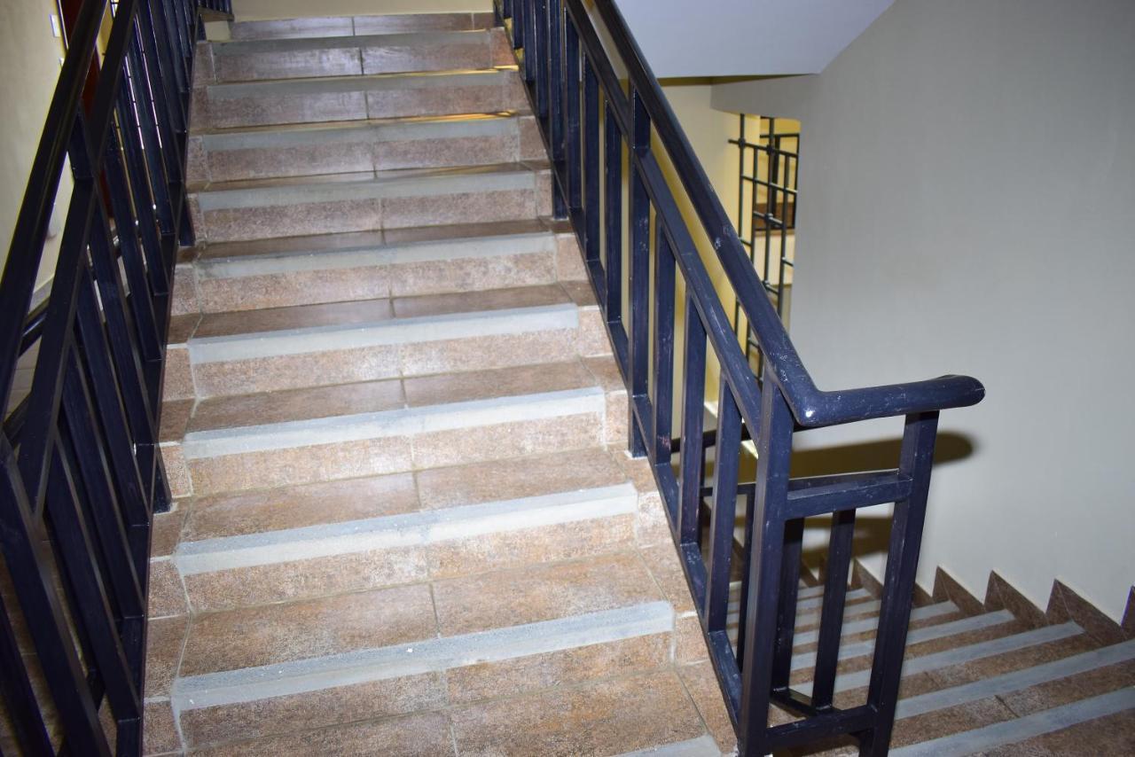 West Suites