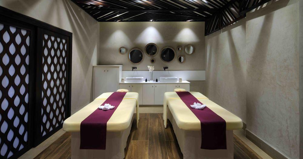Hotel Dusitd2 5*