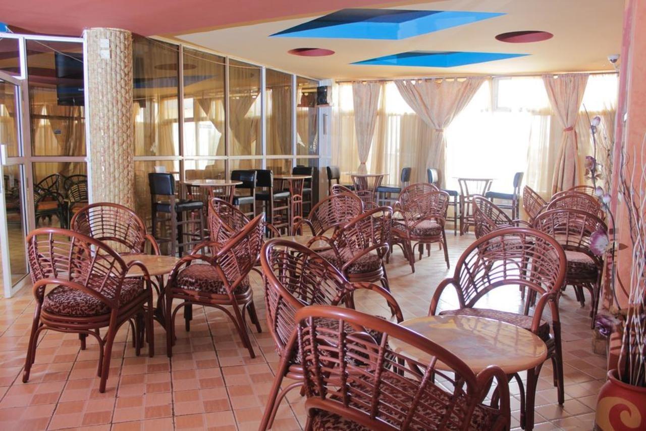 Pearl Palace