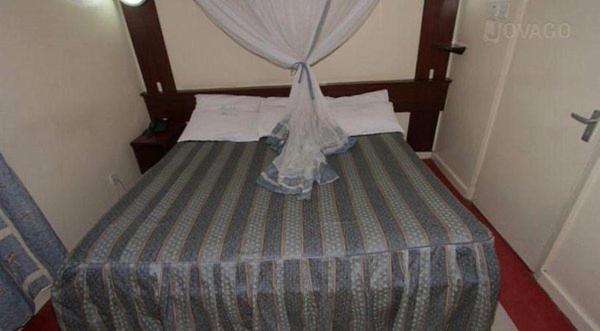 Hotel Blue Hut 2*