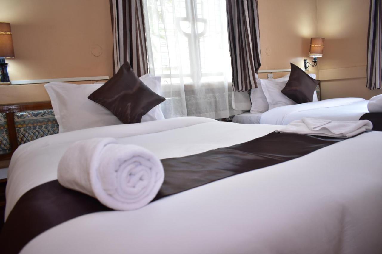 Hotel Impala Parklands 3*