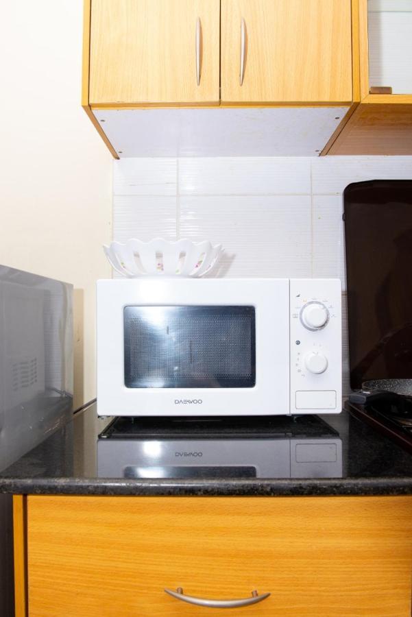 Apartamento Mercy-phillips Located At Eagle Tower Building Centre *